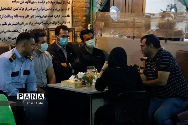 پخش غذای گرم برای افراد کارتن خواب در شهرری