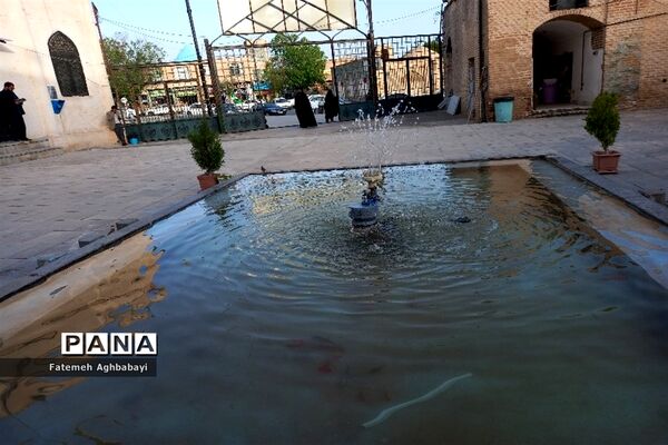 زیارت آستانه مبارکه امامزادگان حلیمه و حکیمه خاتون شهرکرد
