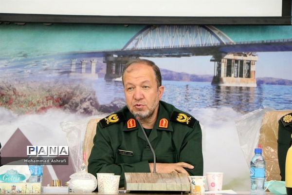 مراسم تجلیل از فرهنگیان بسیجی در ارومیه