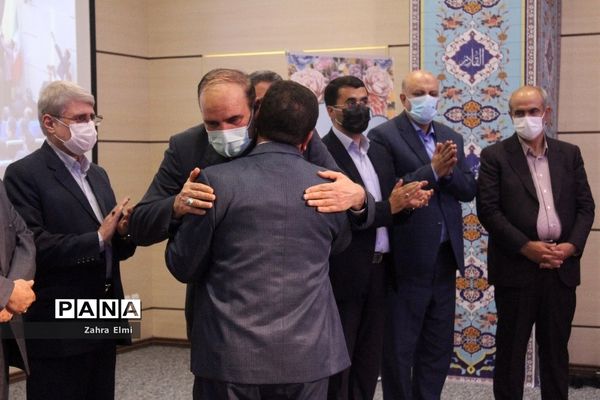 مراسم تکریم و معارفه مدیرکل آموزش و پرورش آذربایجان شرقی