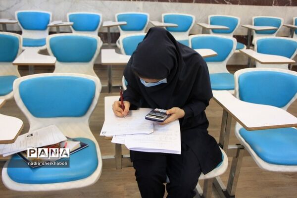 بازدید از دبیرستان تیزهوشان به مناسبت روز سمپاد