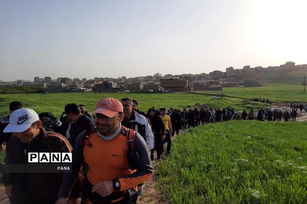 کوهپیمایی فرهنگیان بسیجی به‌مناسبت گرامیداشت هفته معلم در ارومیه