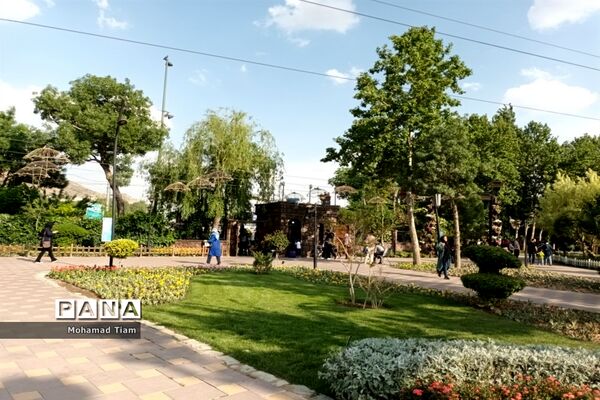 جشنواره گل‌های لاله