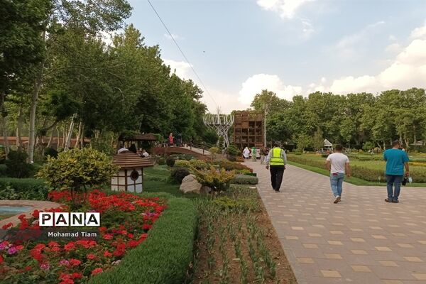 جشنواره گل‌های لاله