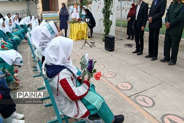 مراسم گرامیداشت مقام معلم و هفته سلامت در دبستان تربیت شهرستان گلوگاه