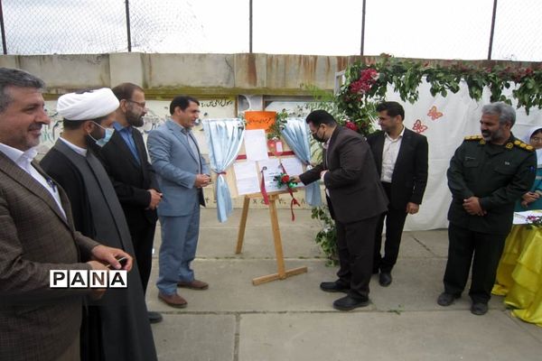 مراسم گرامیداشت مقام معلم و هفته سلامت در دبستان تربیت شهرستان گلوگاه