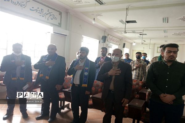 اجرای طرح میثاق با ولایت با حضور مربیان و دانش‌آموزان پیشتاز در داراب