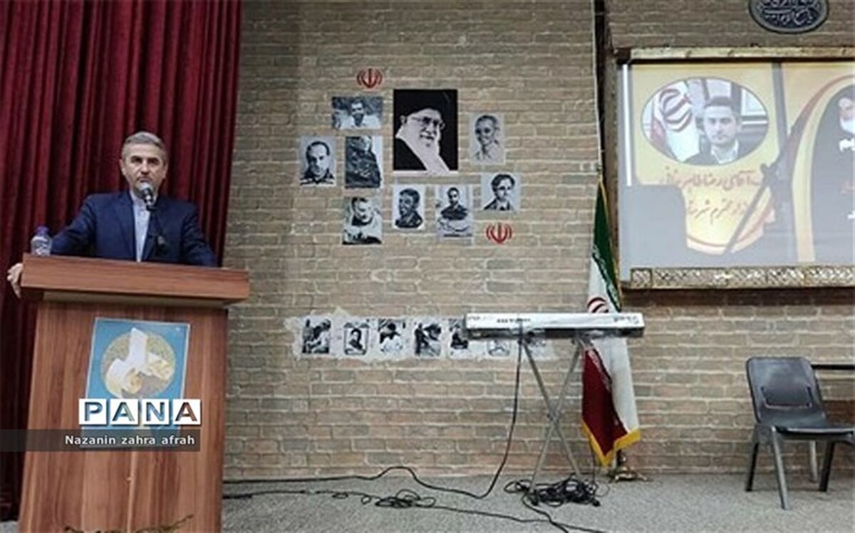 فرهنگ‌سازی معلمان در مدارس، منجر به تعالی کشور خواهد شد