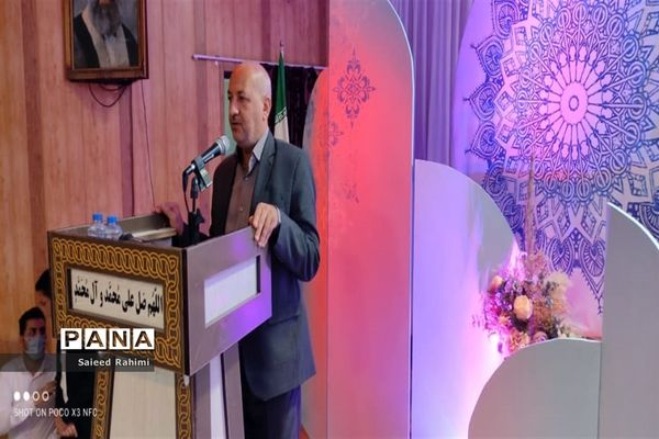 جشن تجلیل از معلمان نمونه شهرستان شوش