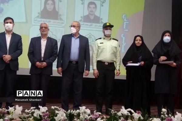 تجلیل ازمدیران و معلمان در شهرری