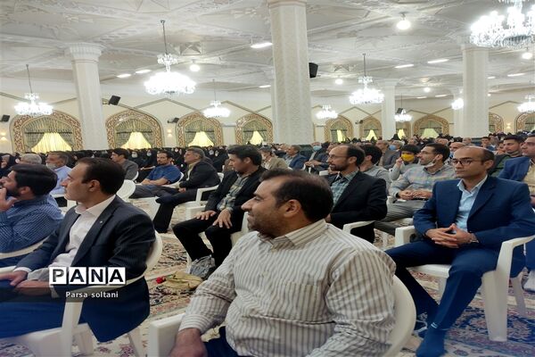 برگزاری مراسم گرامیداشت مقام معلم شهرستان کاشمر