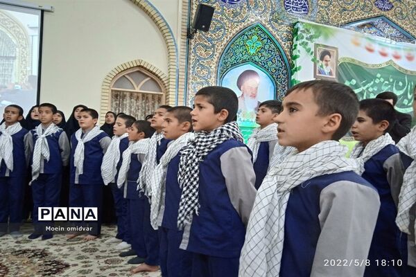 برگزاری مراسم گرامیداشت مقام معلم شهرستان کاشمر