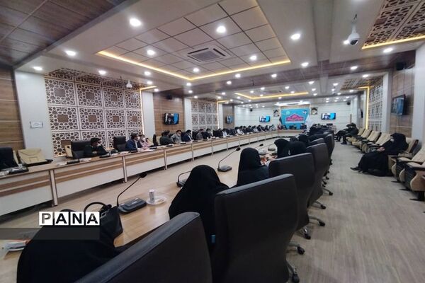 آیین تجلیل از معلمان نمونه اندیمشک