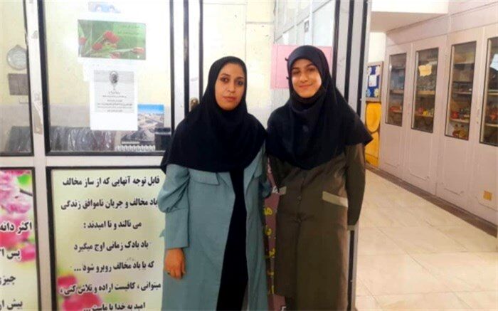 لبخند و مهربانی؛ از بهترین ویژگی‌های یک معلم است