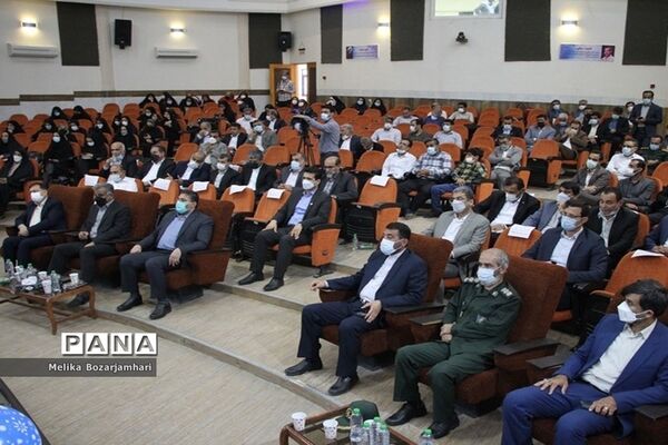 همایش تجلیل از معلمان نمونه استان بوشهر