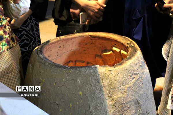 نمایشگاه صنایع‌دستی و سوغات استان‌ها در ساری