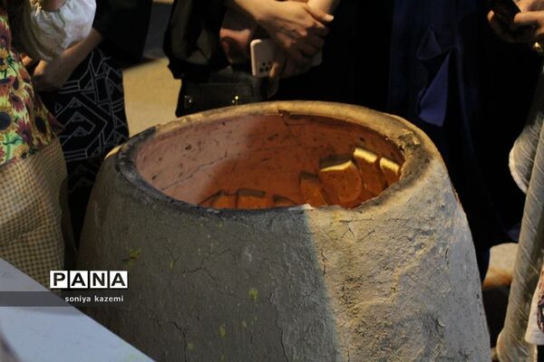 نمایشگاه صنایع‌دستی و سوغات استان‌ها در ساری