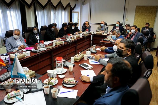 کمیسیون فعالیت‌های تابستانی وزارت آموزش و پرورش