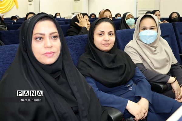 آیین گرامیداشت مقام شامخ معلم در امیدیه