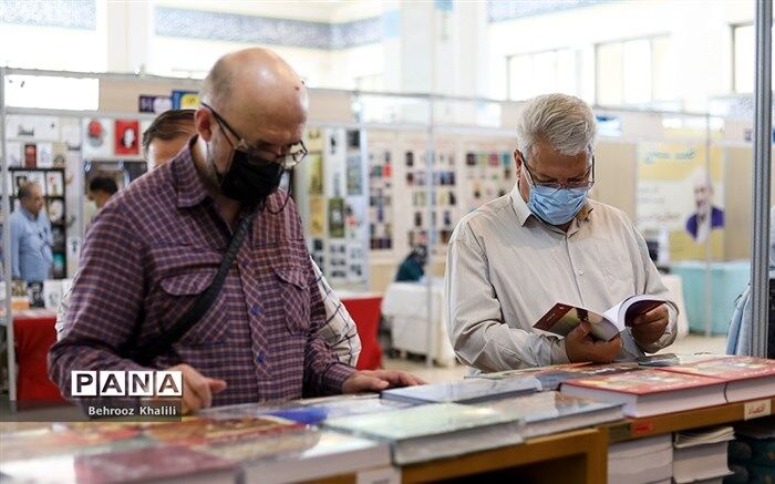 تنوع موضوع و رده‌بندی عامل اقبال به نشر امیرکبیر