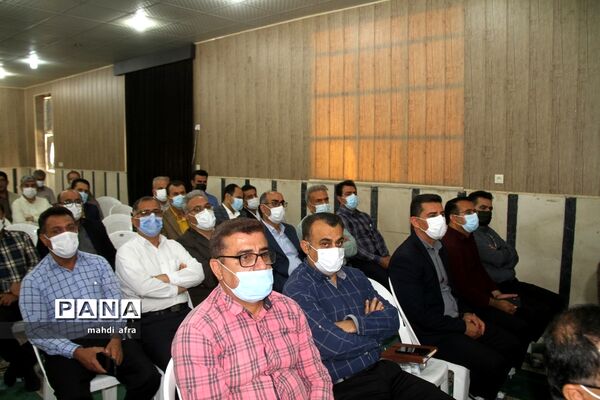 آیین تجلیل از معلمان برگزیده شهرستان بهبهان