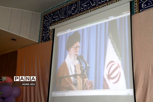 آیین تجلیل از معلمان برگزیده شهرستان بهبهان
