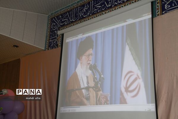 آیین تجلیل از معلمان برگزیده شهرستان بهبهان