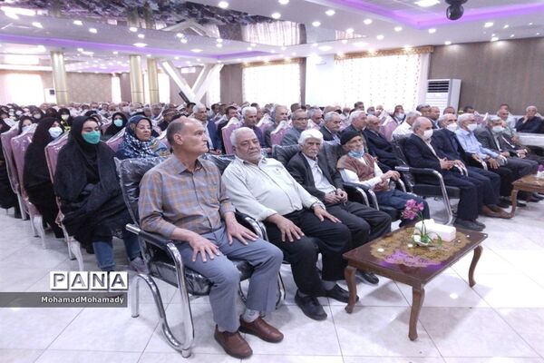 همایش فرهنگیان پیشکسوت کاشمردر هفته معلم