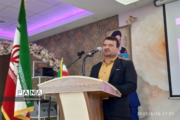 همایش فرهنگیان پیشکسوت کاشمردر هفته معلم