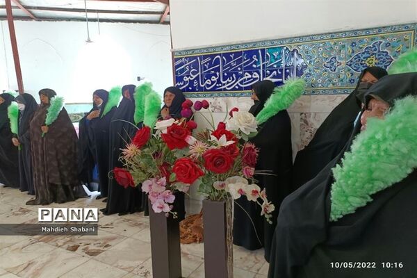 آیین غبارروبی امامزاده سید محمد(ع) باحضور تعدادی از معلمان در کاشمر