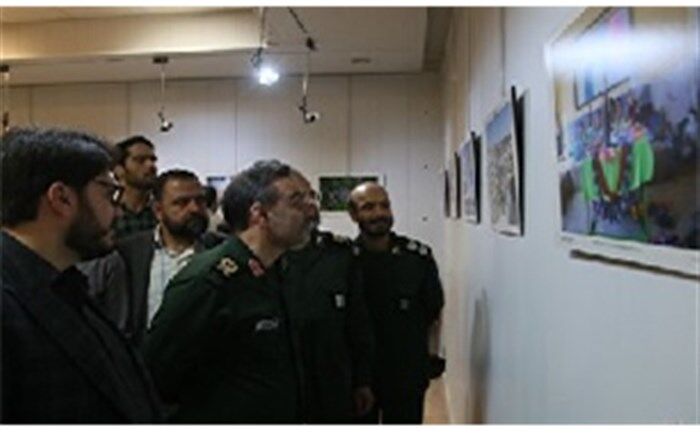 افتتاح نمایشگاه عکس «جهادگران فاطمی» در قم
