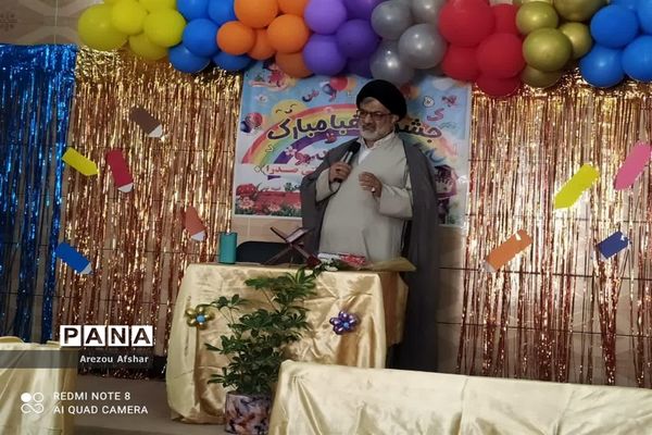 برگزاری جشن الفبا در مدارس دخترانه شهر بندرامام خمینی (ره)