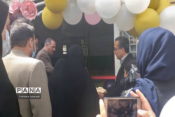بازارچه موقت دست‌سازه‌های اولیای کارآفرین در پاکدشت