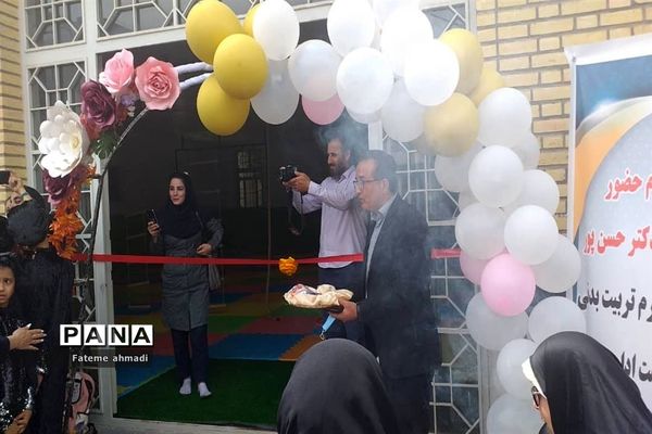 بازارچه موقت دست‌سازه‌های اولیای کارآفرین در پاکدشت