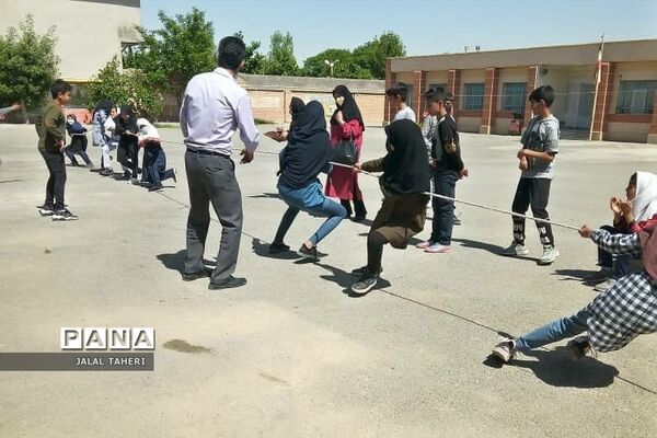 برگزاری مسابقات ورزشی در مدارس فشافویه