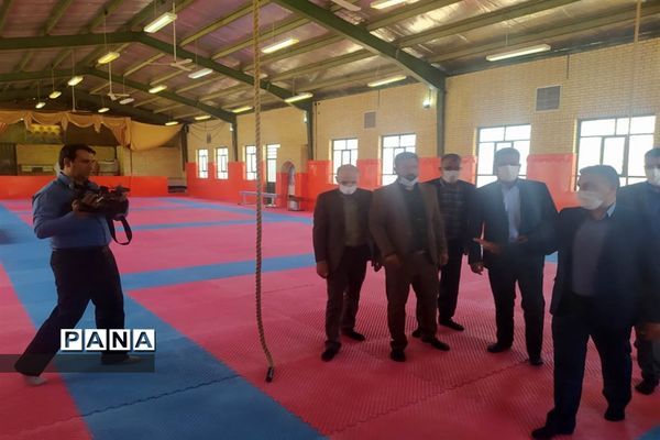 آیین افتتاح پروژه‌های ورزشی طرح شهید سردار سلیمانی شهرستان داراب