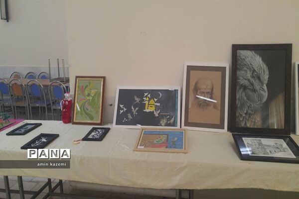 برپایی نمایشگاه دست‌سازه‌های مدارس تمدن‌سازان در داراب