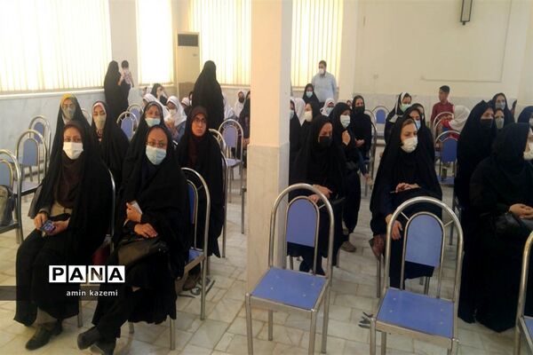برپایی نمایشگاه دست‌سازه‌های مدارس تمدن‌سازان در داراب