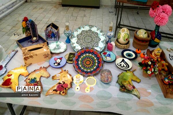 برپایی نمایشگاه دست‌سازه‌های مدارس تمدن‌سازان در داراب