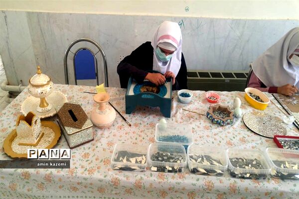 برپایی نمایشگاه دست‌سازه‌های مدارس تمدن‌سازان در داراب