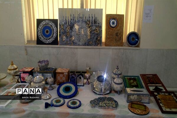 برپایی نمایشگاه دست‌سازه‌های مدارس تمدن‌سازان در داراب