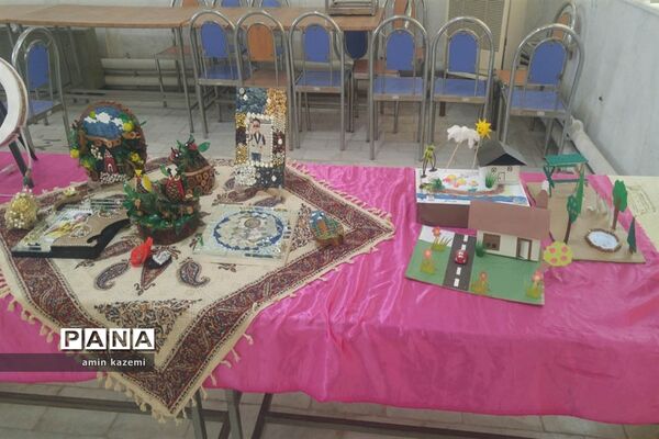 برپایی نمایشگاه دست‌سازه‌های مدارس تمدن‌سازان در داراب