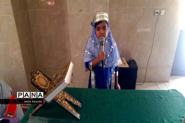 برپایی نمایشگاه هفته سلامت در دبستان مصلح داراب