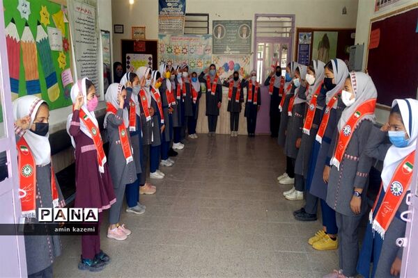 برپایی نمایشگاه هفته سلامت در دبستان مصلح داراب