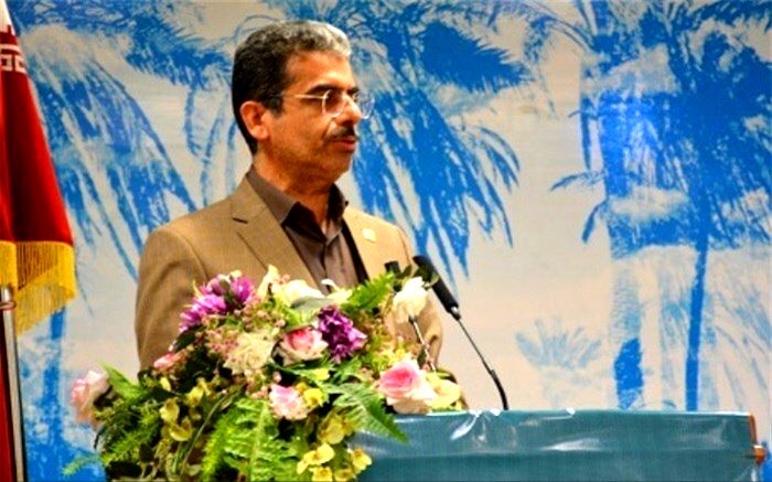 معلم پایه‌گذار تمدن نوین اسلامی است
