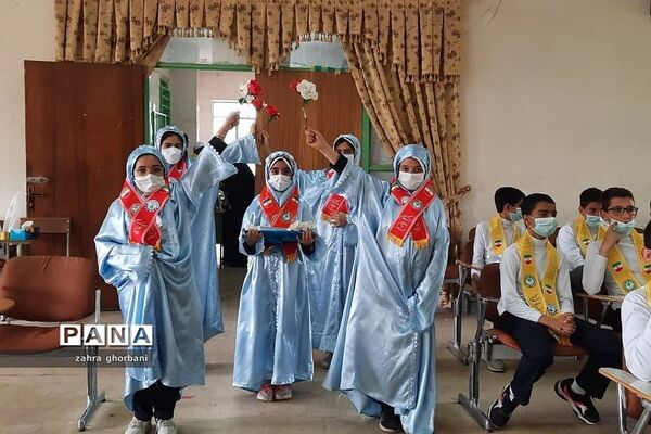 برگزاری مراسم سازمان دانش‌آموزی و تقدیر از مربیان در شهرستان دماوند