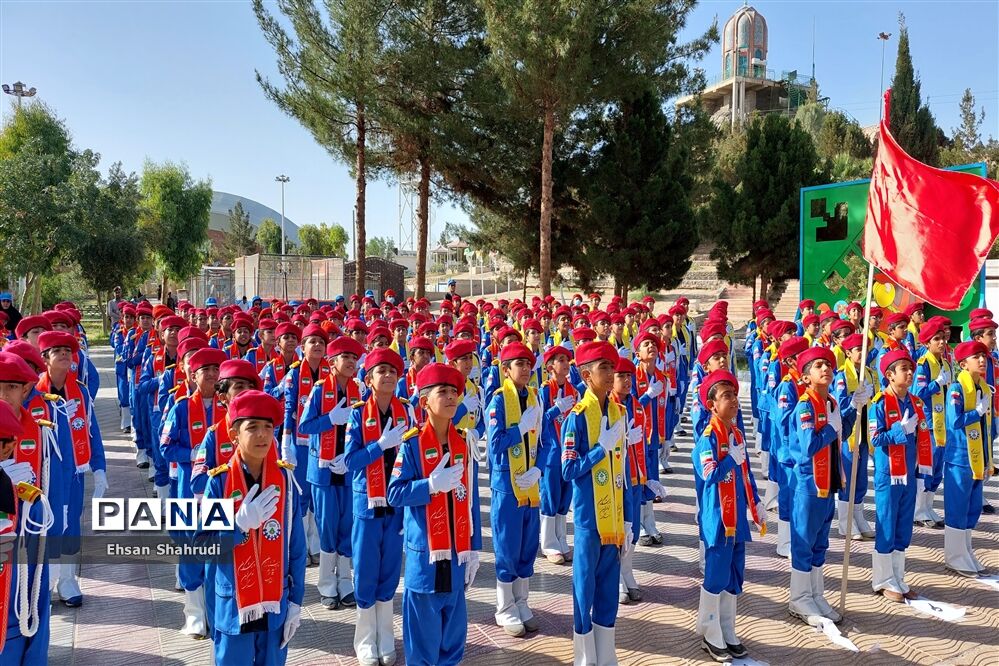 مراسم بزرگداشت سالروز تاسیس سازمان دانش‌آموزی در زاهدان
