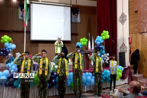 مراسم سالروز تاسیس سازمان دانش‌آموزی در ناحیه ۲ مشهد مقدس