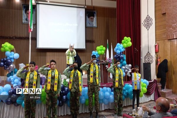 مراسم سالروز تاسیس سازمان دانش‌آموزی در ناحیه ۲ مشهد مقدس