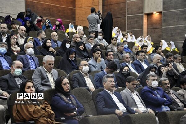 آیین معرفی طرح استانی گلستان‌خوانی در شیراز